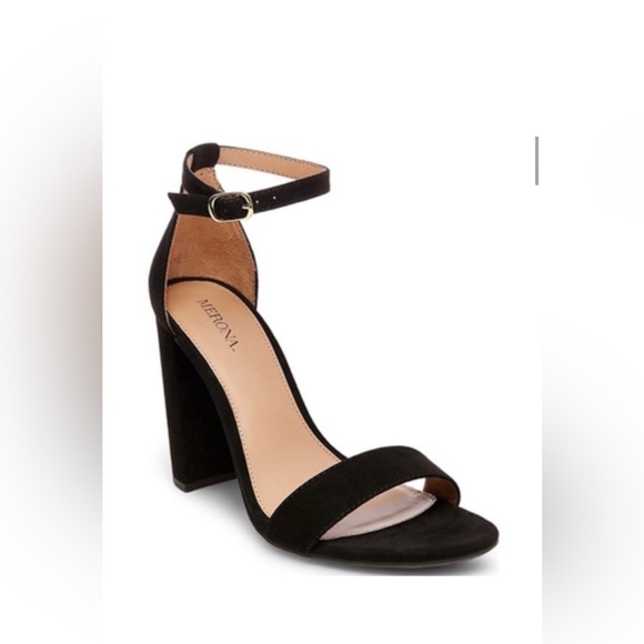 Block heel sandals - Picture 9 of 9